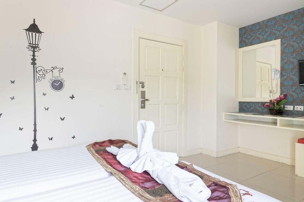 J Sweet Dream Boutique Hotel Phuket Patong Exterior photo